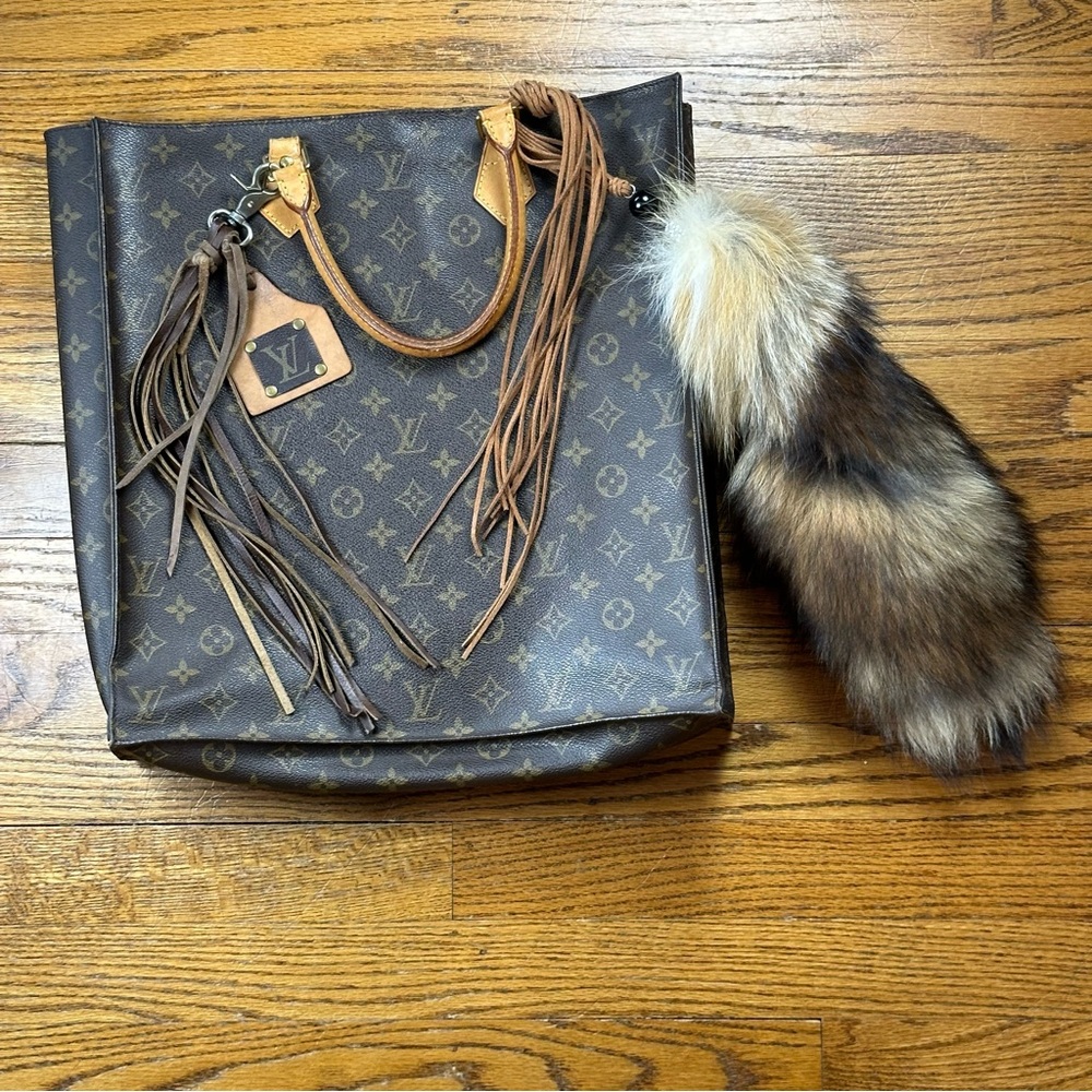 Louis Vuitton Monogram Sac Plat Women's Handbag, Tote Bag